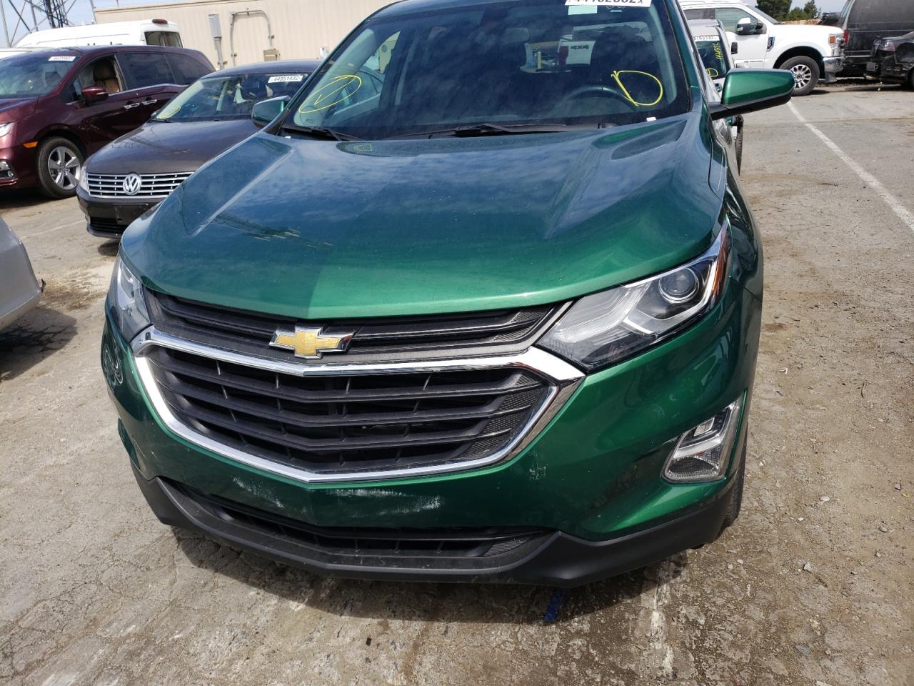 Photo 9 from auction – 2018 CHEVROLET EQUINOX LT with VIN 2GNAXJEV2J6241925