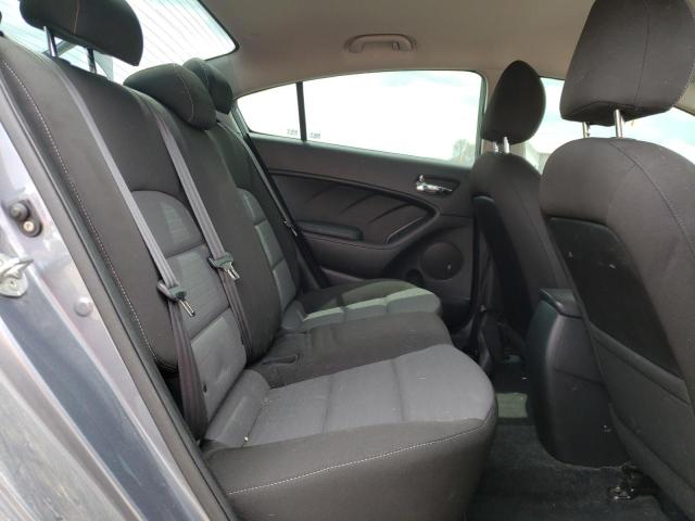 Photo 6 from auction – 2017 KIA FORTE LX with VIN 3KPFL4A76HE059898