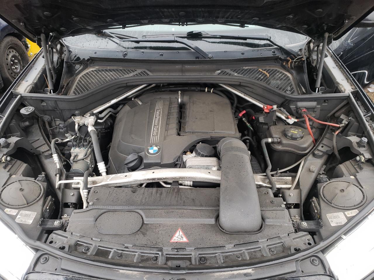 Photo 7 from auction – 2015 BMW X6 XDRIVE3 with VIN 5UXKU2C5XF0N77612