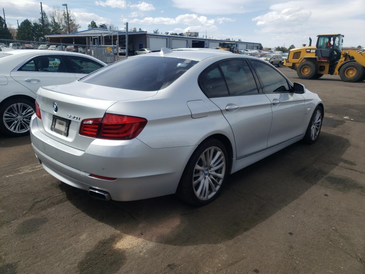 Photo 4 from auction – 2011 BMW 550 XI with VIN WBAFU9C58BC785490