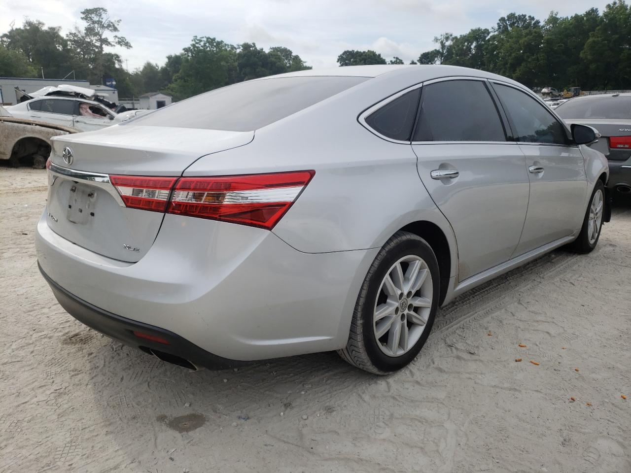 Photo 4 from auction – 2014 TOYOTA AVALON BAS with VIN 4T1BK1EB0EU113171