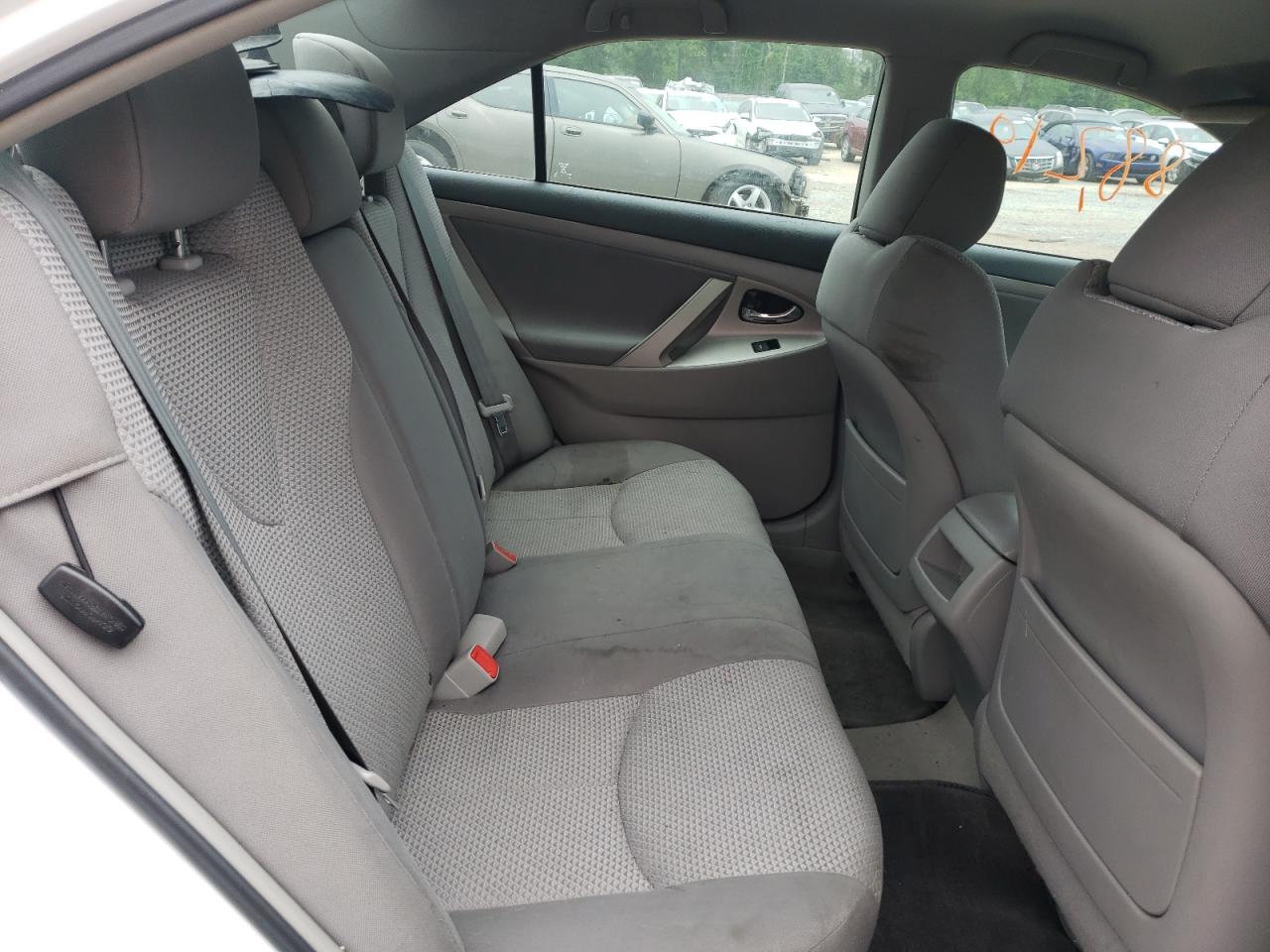 Photo 6 from auction – 2011 TOYOTA CAMRY BASE with VIN 4T1BF3EK9BU652738