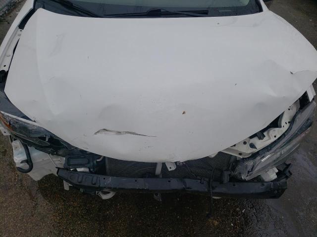 Photo 7 from auction – 2017 TOYOTA COROLLA L with VIN 5YFBURHE1HP637675