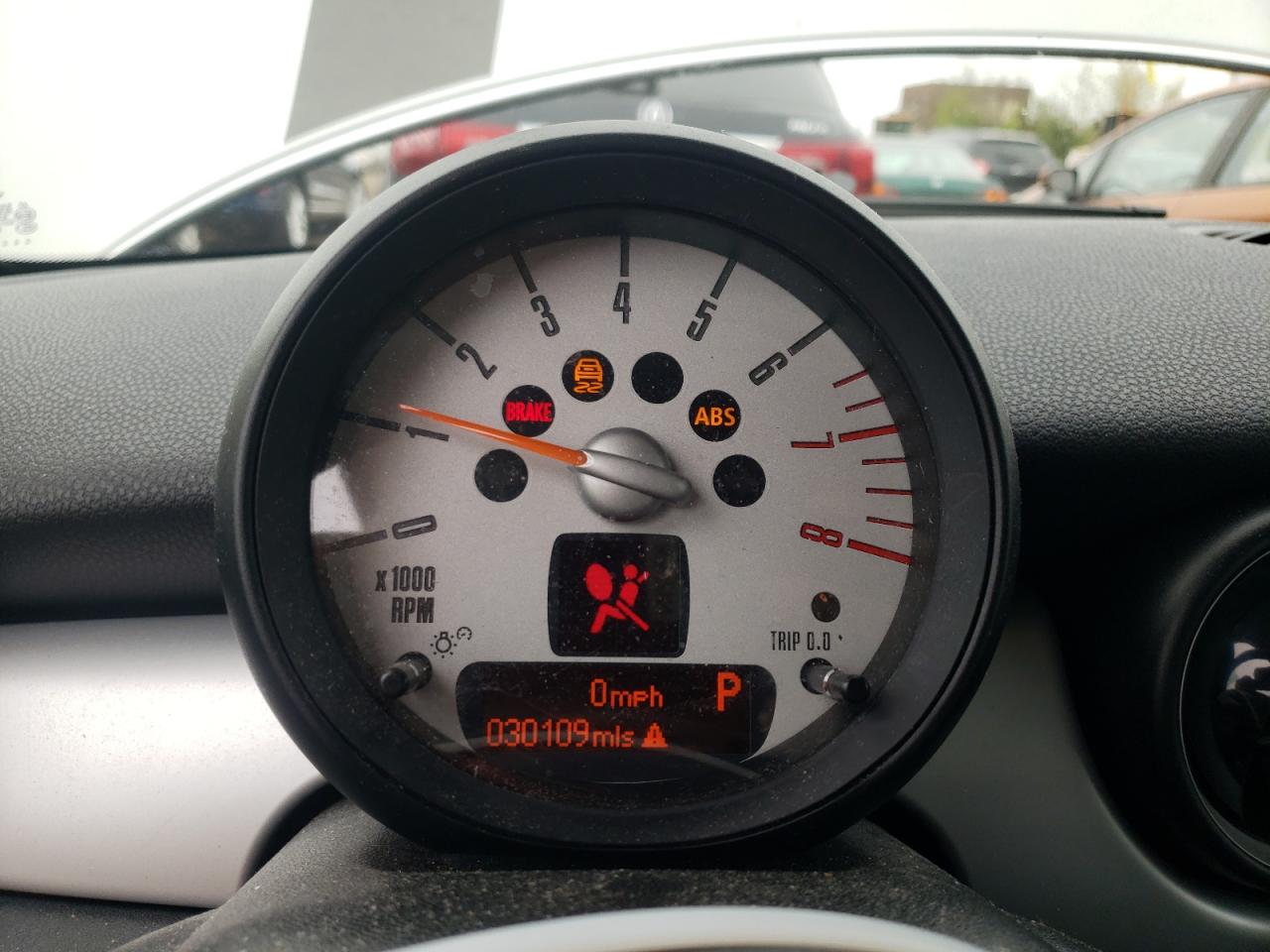 Photo 8 from auction – 2011 MINI COOPER with VIN WMWSU3C54BT251477