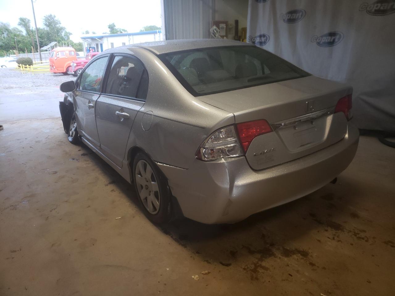 Photo 3 from auction – 2010 HONDA CIVIC LX with VIN 2HGFA1F51AH306607