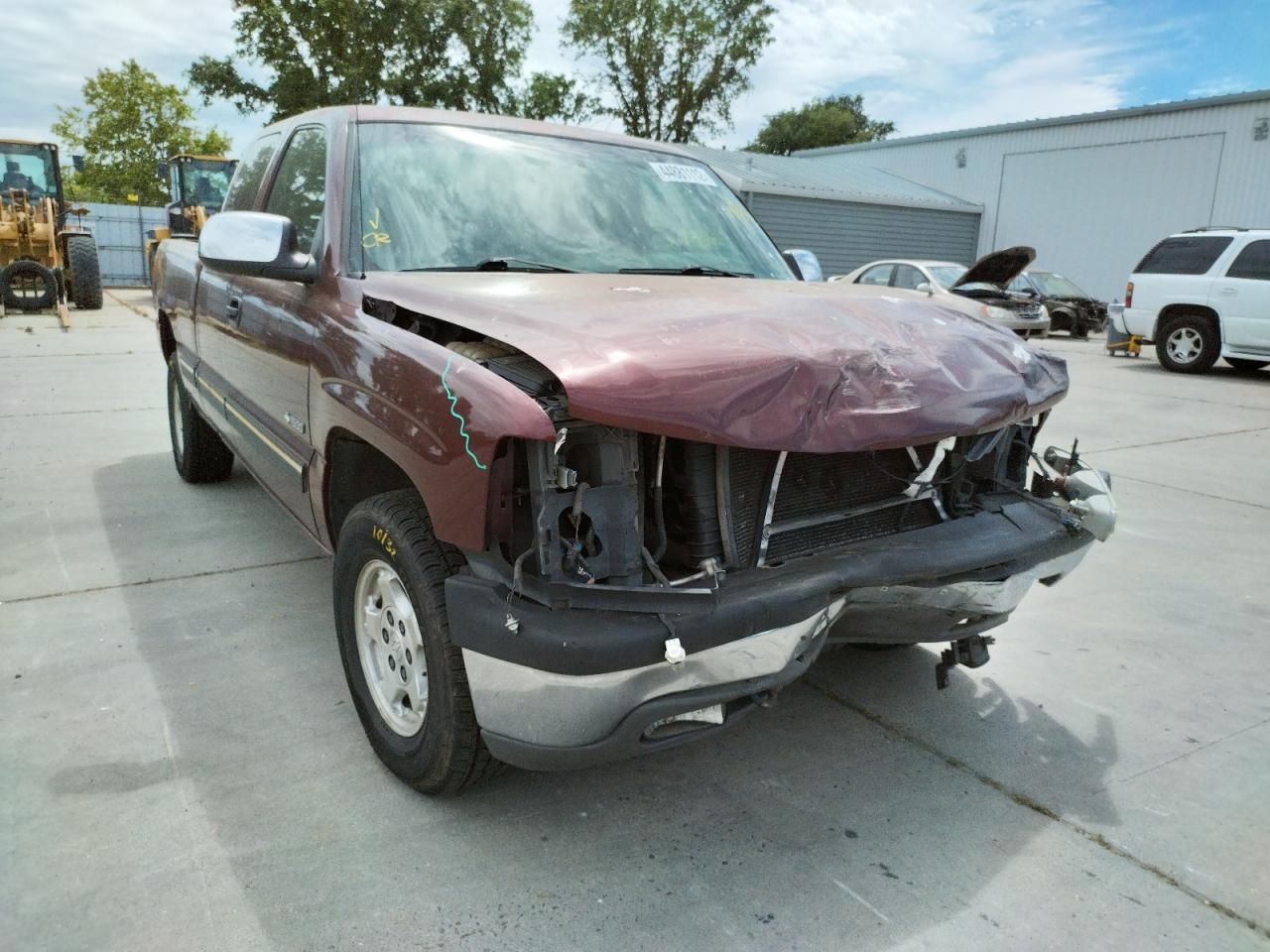 CHEVROLET SILVERADO 2002 with VIN 2GCEK19T421363590 - Photo from auction