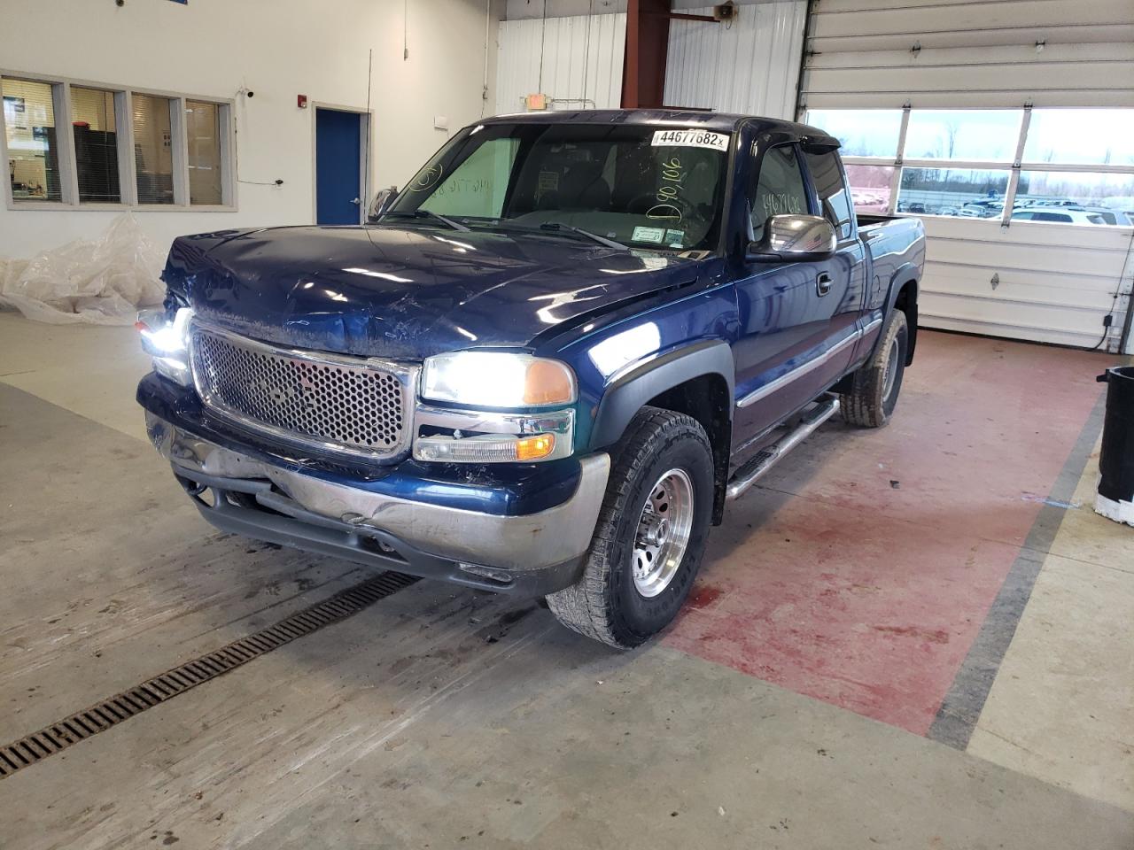 Photo 2 from auction – 2002 GMC NEW SIERRA with VIN 2GTEK19T621115020