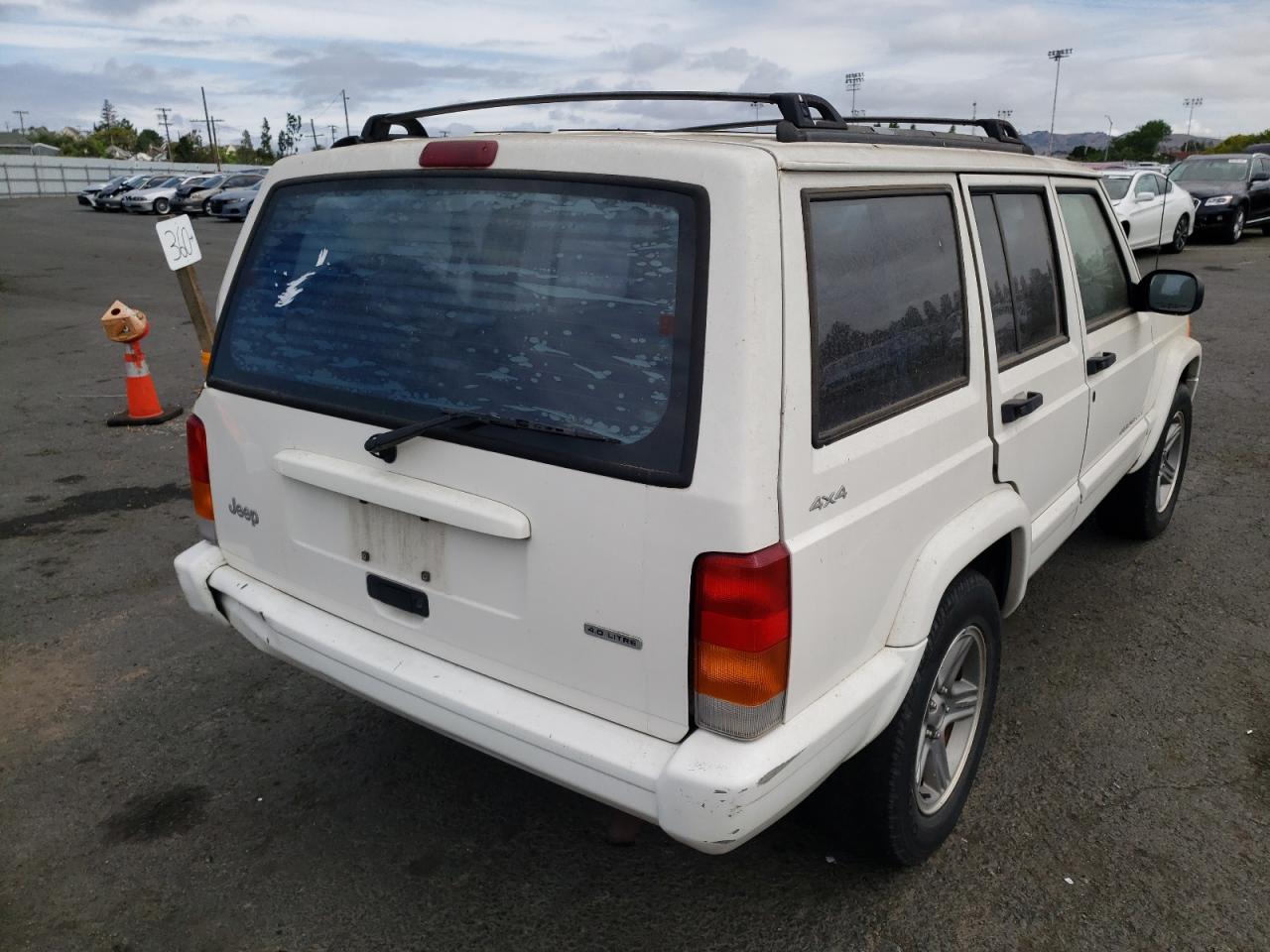 Zdjęcie 4 z aukcji – 2001 JEEP CHEROKEE C z VIN 1J4FF58S51L510883