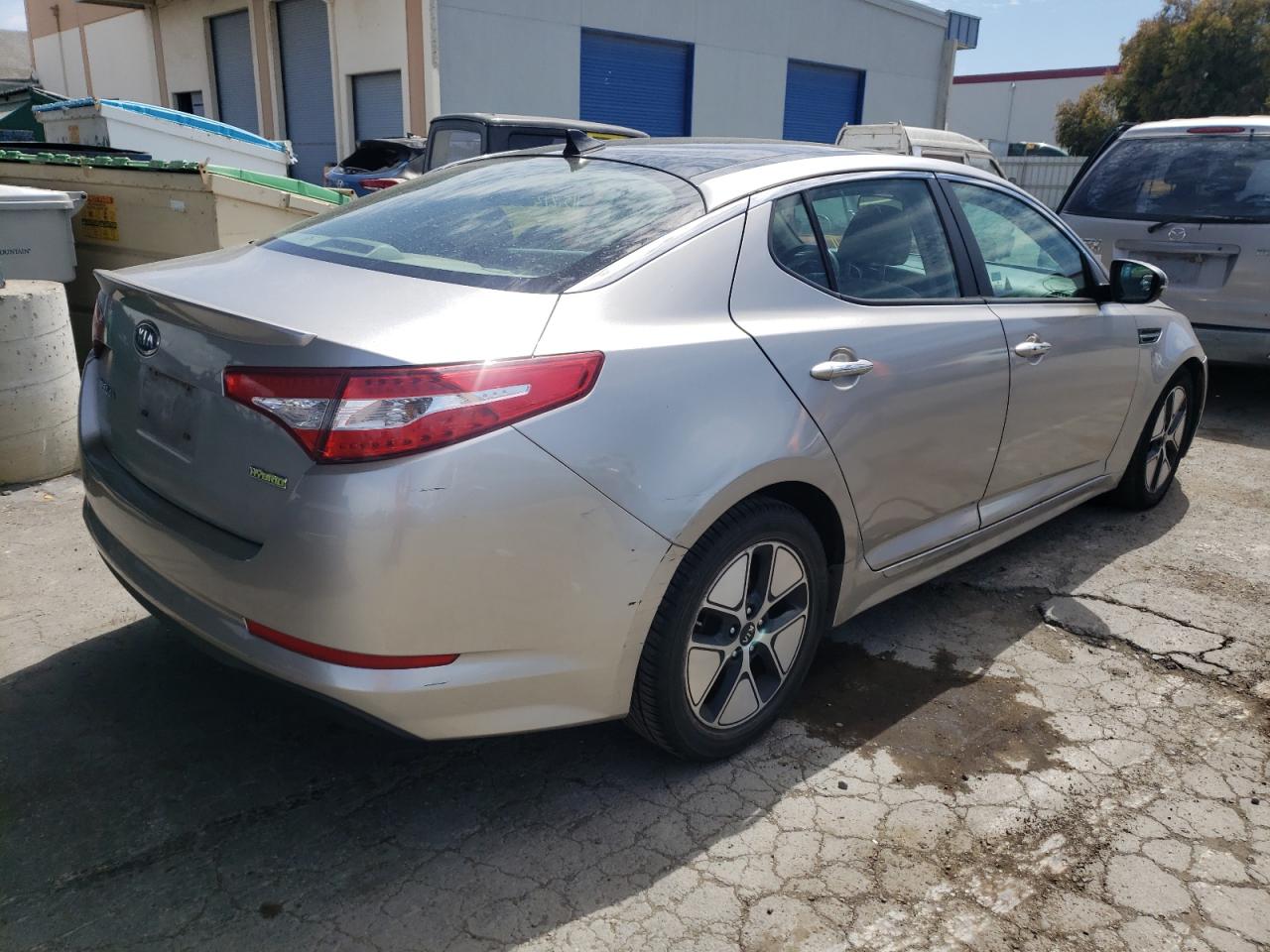 Photo 4 from auction – 2012 KIA OPTIMA HYB with VIN KNAGM4AD0C5014206