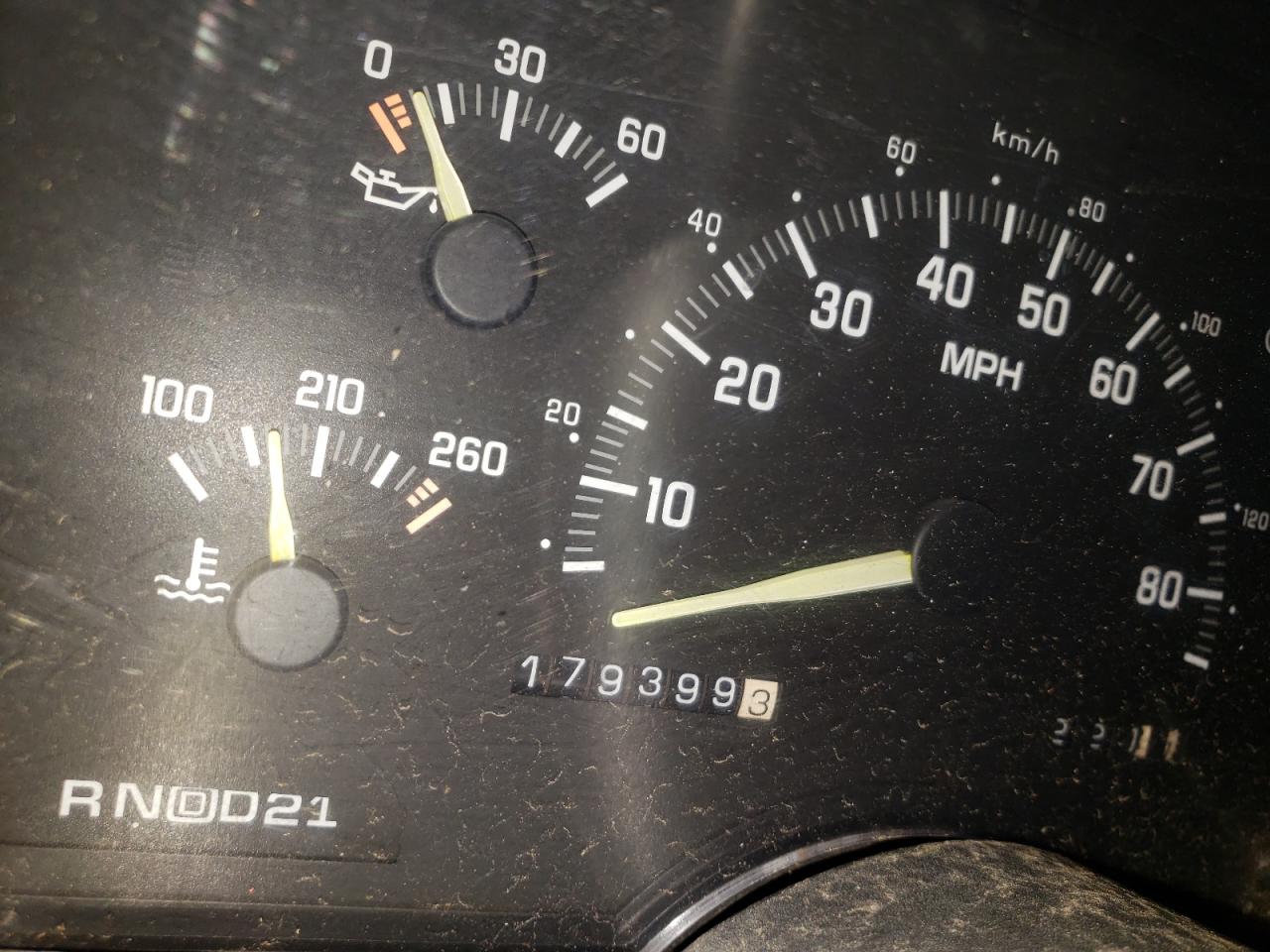 Photo 8 from auction – 1992 GMC SIERRA C15 with VIN 2GTEC19KXN1525523