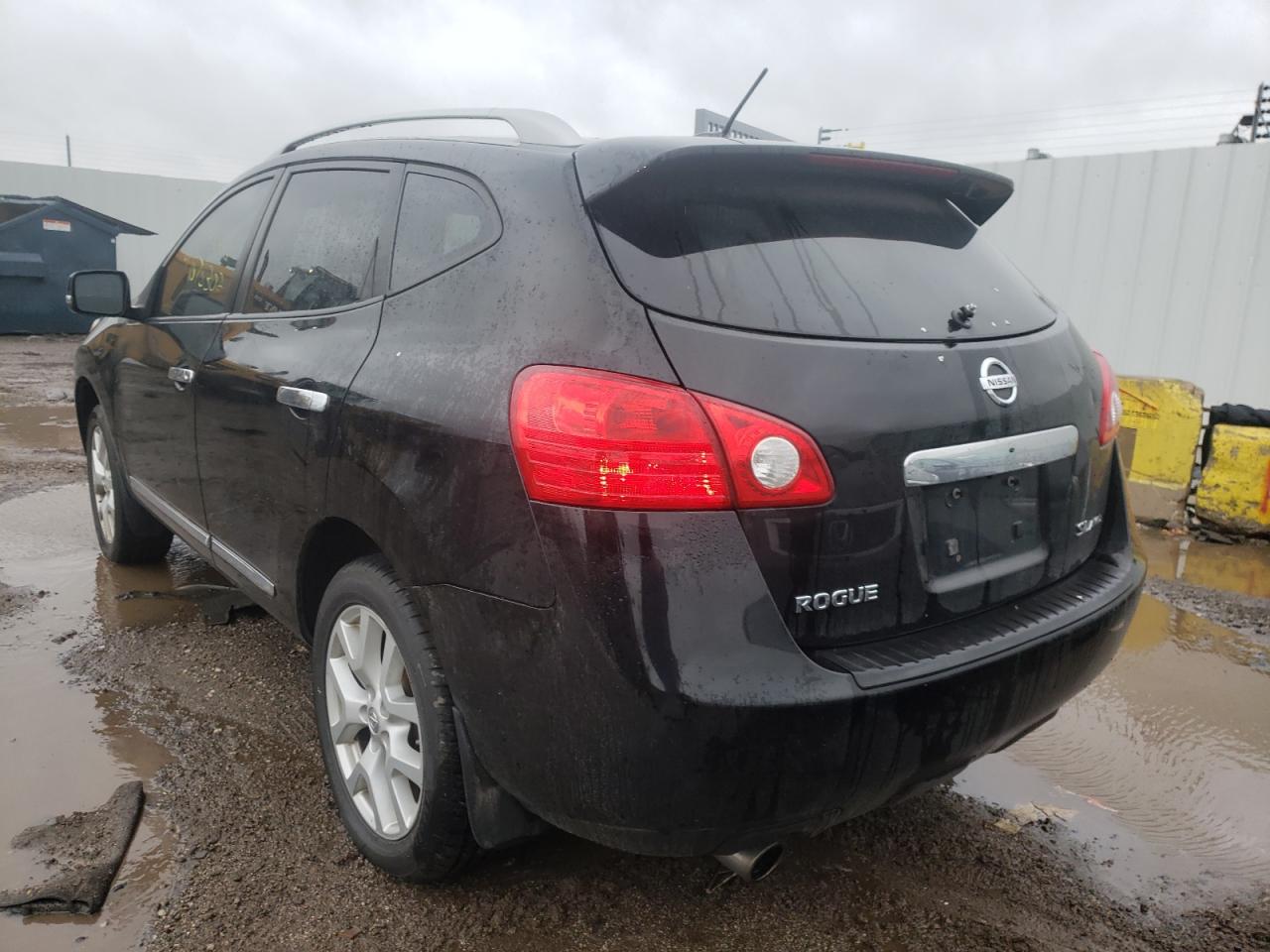 Photo 3 from auction – 2011 NISSAN ROGUE S with VIN JN8AS5MV8BW280451