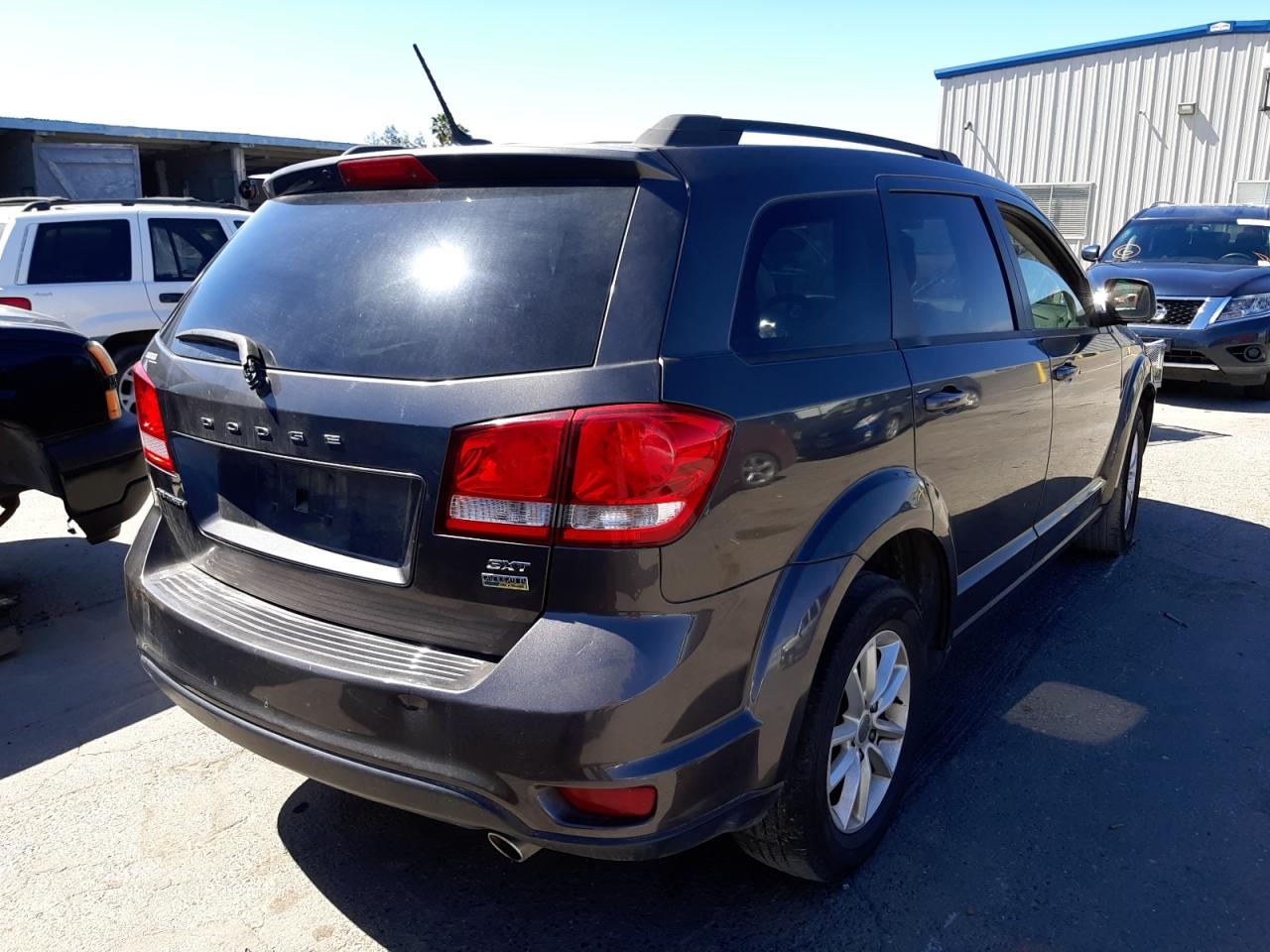 Photo 4 from auction – 2015 DODGE JOURNEY SX with VIN 3C4PDCBG7FT718090
