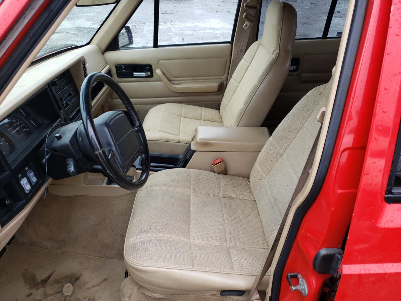 Photo 5 from auction – 1996 JEEP CHEROKEE S with VIN 1J4FJ68S9TL294298