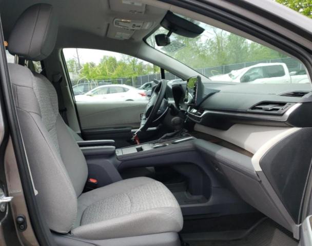 Photo 5 from auction – 2021 TOYOTA SIENNA LE with VIN 5TDKRKEC1MS033055