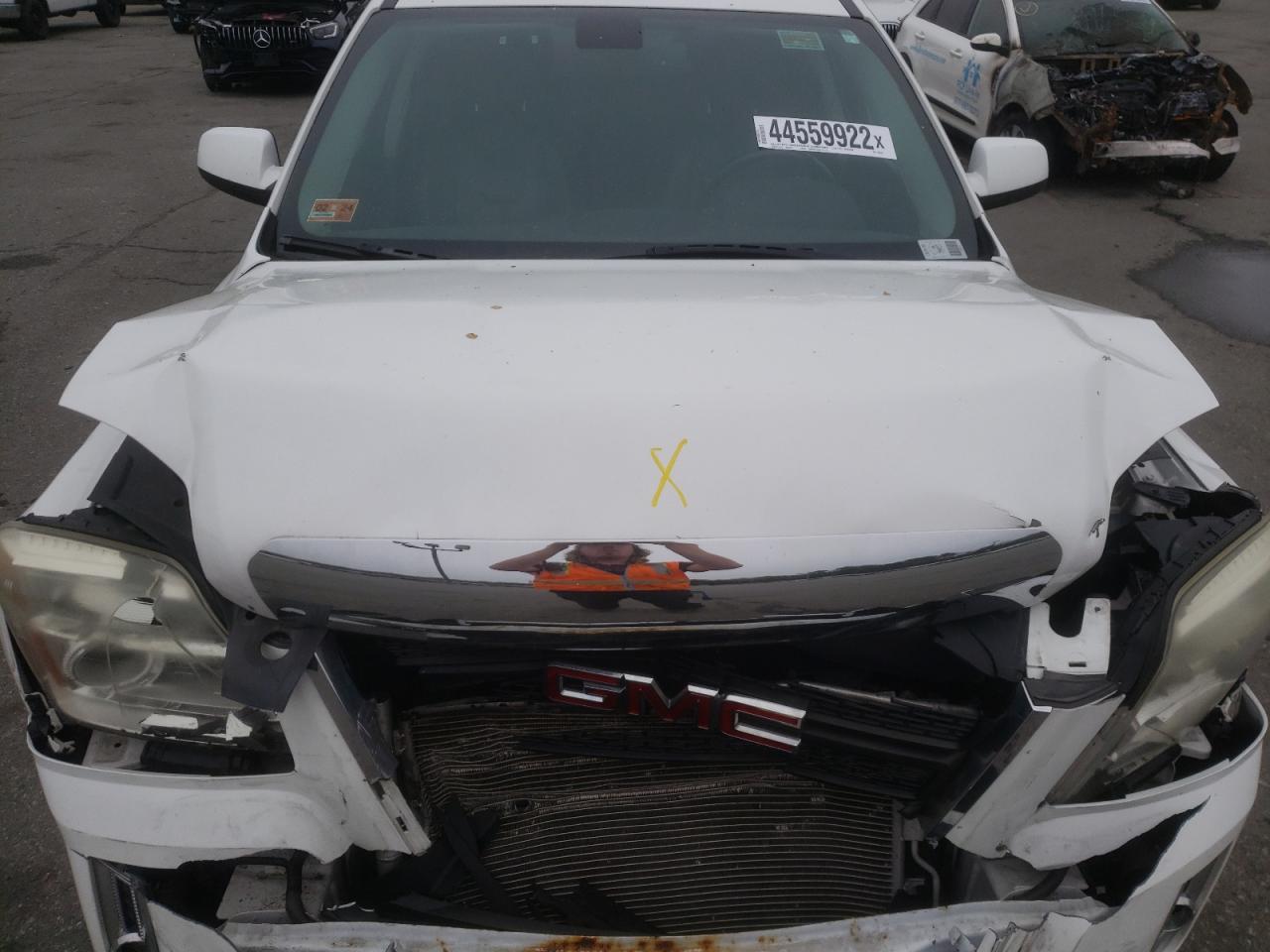 Photo 7 from auction – 2011 GMC TERRAIN SL with VIN 2CTFLVE56B6396257
