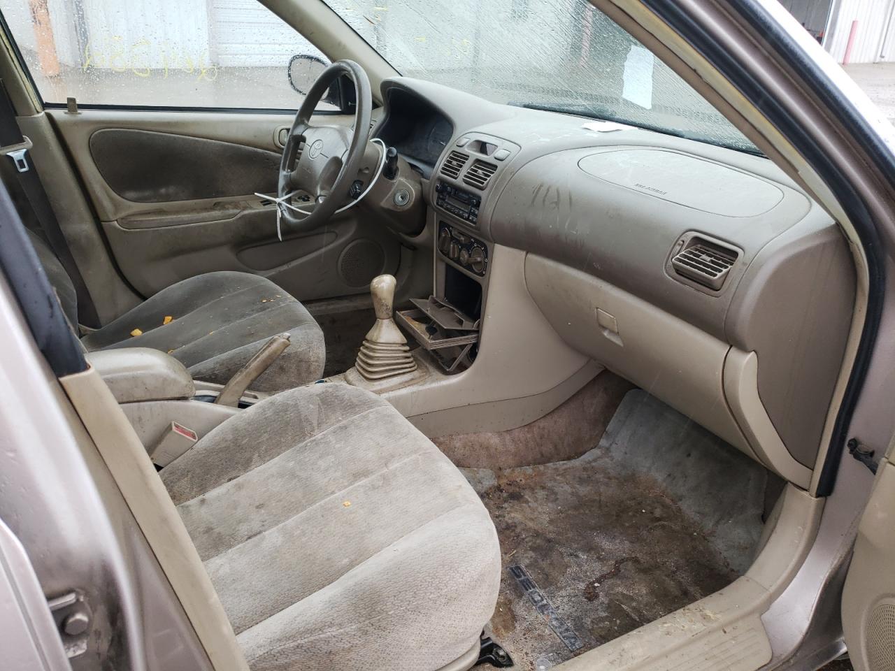Photo 5 from auction – 1999 TOYOTA COROLLA with VIN 2T1BR12E3XC111056