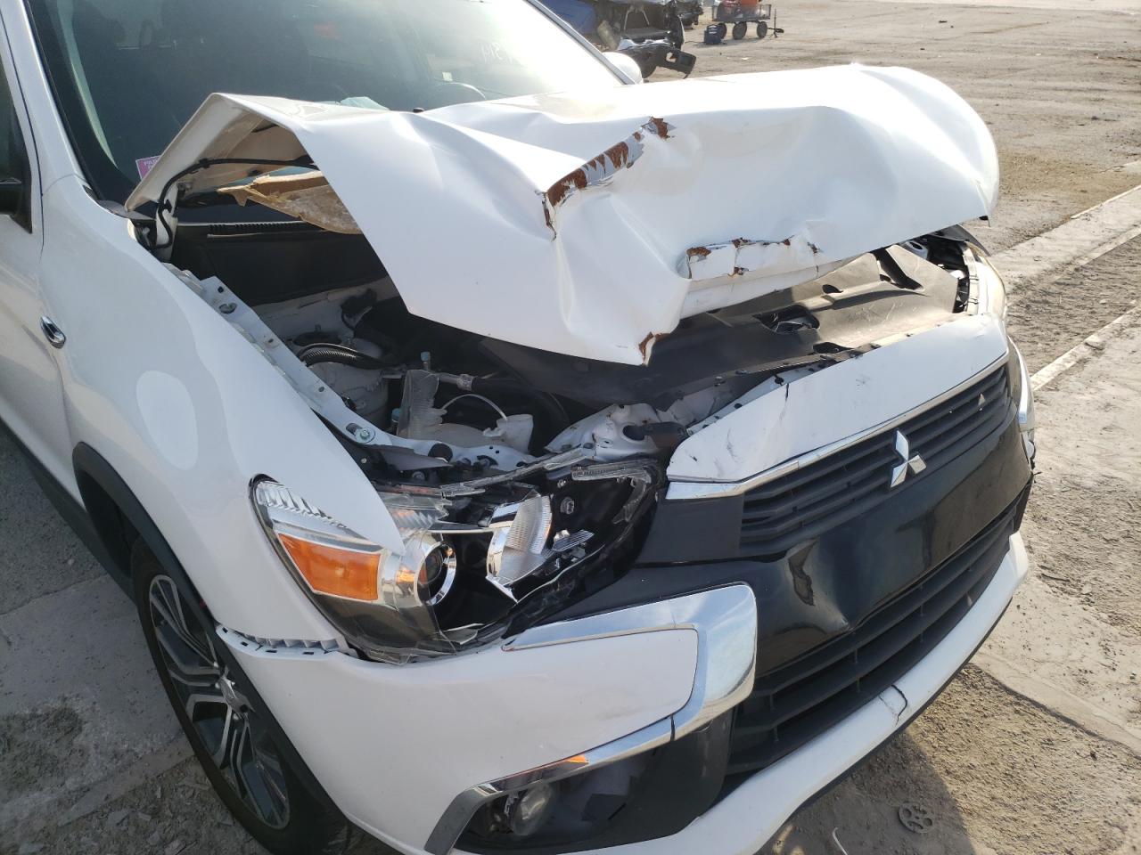 Photo 9 from auction – 2017 MITSUBISHI OUTLANDER with VIN JA4AP3AW5HZ031864