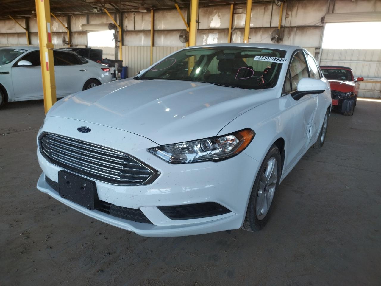 Photo 2 from auction – 2018 FORD FUSION SE with VIN 3FA6P0HD8JR210799