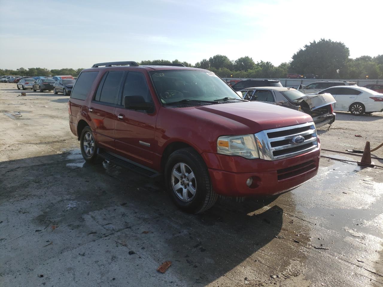 FORD EXPEDITION 2007 with VIN 1FMFU15547LA16389 - Photo from auction
