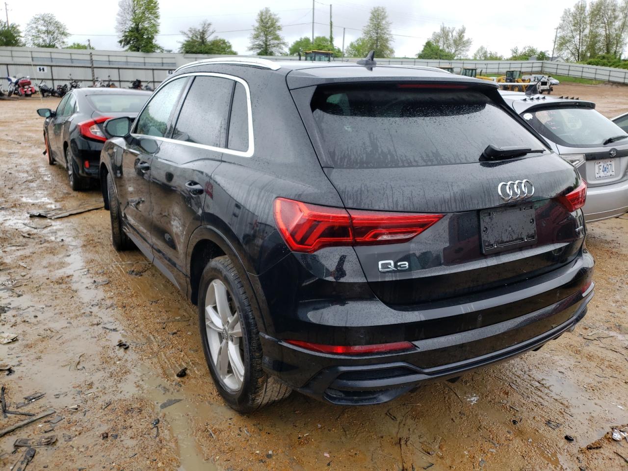 Photo 3 from auction – 2020 AUDI Q3 PREMIUM with VIN WA1EECF30L1024656