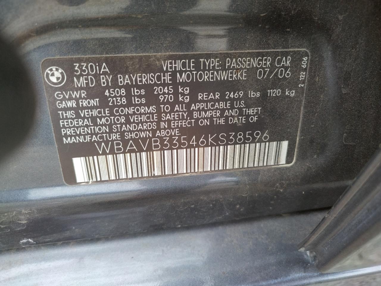Photo 10 from auction – 2006 BMW 330 I with VIN WBAVB33546KS38596