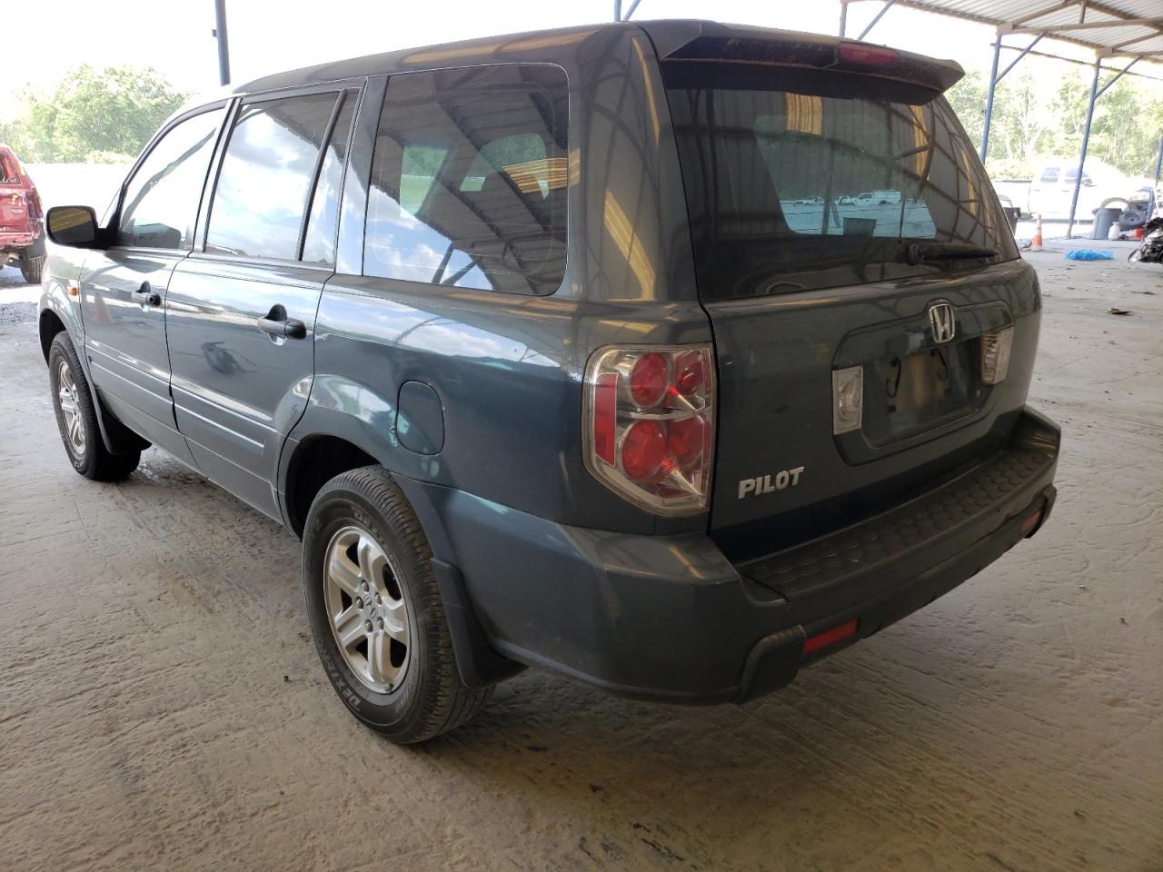 Photo 3 from auction – 2006 HONDA PILOT LX with VIN 5FNYF28166B021441
