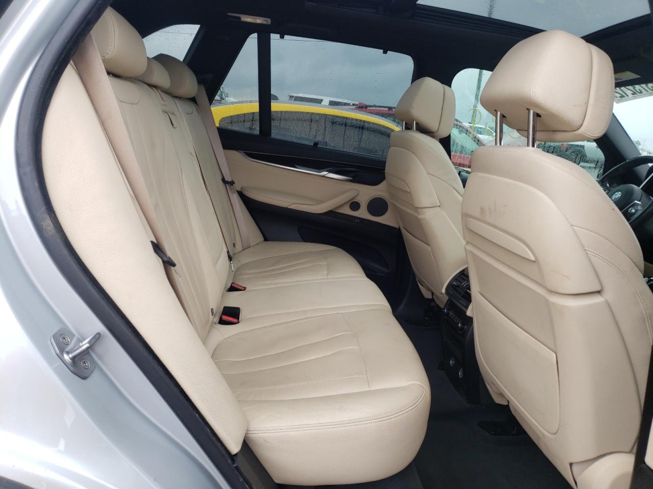 Photo 6 from auction – 2016 BMW X5 XDRIVE5 with VIN 5UXKR6C50G0J80369