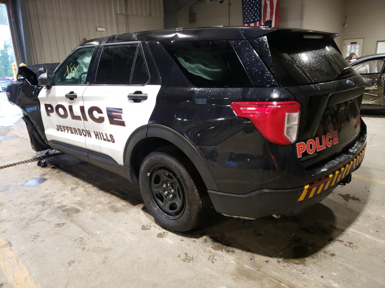 Photo 3 from auction – 2020 FORD EXPLORER P with VIN 1FM5K8AB1LGB66100