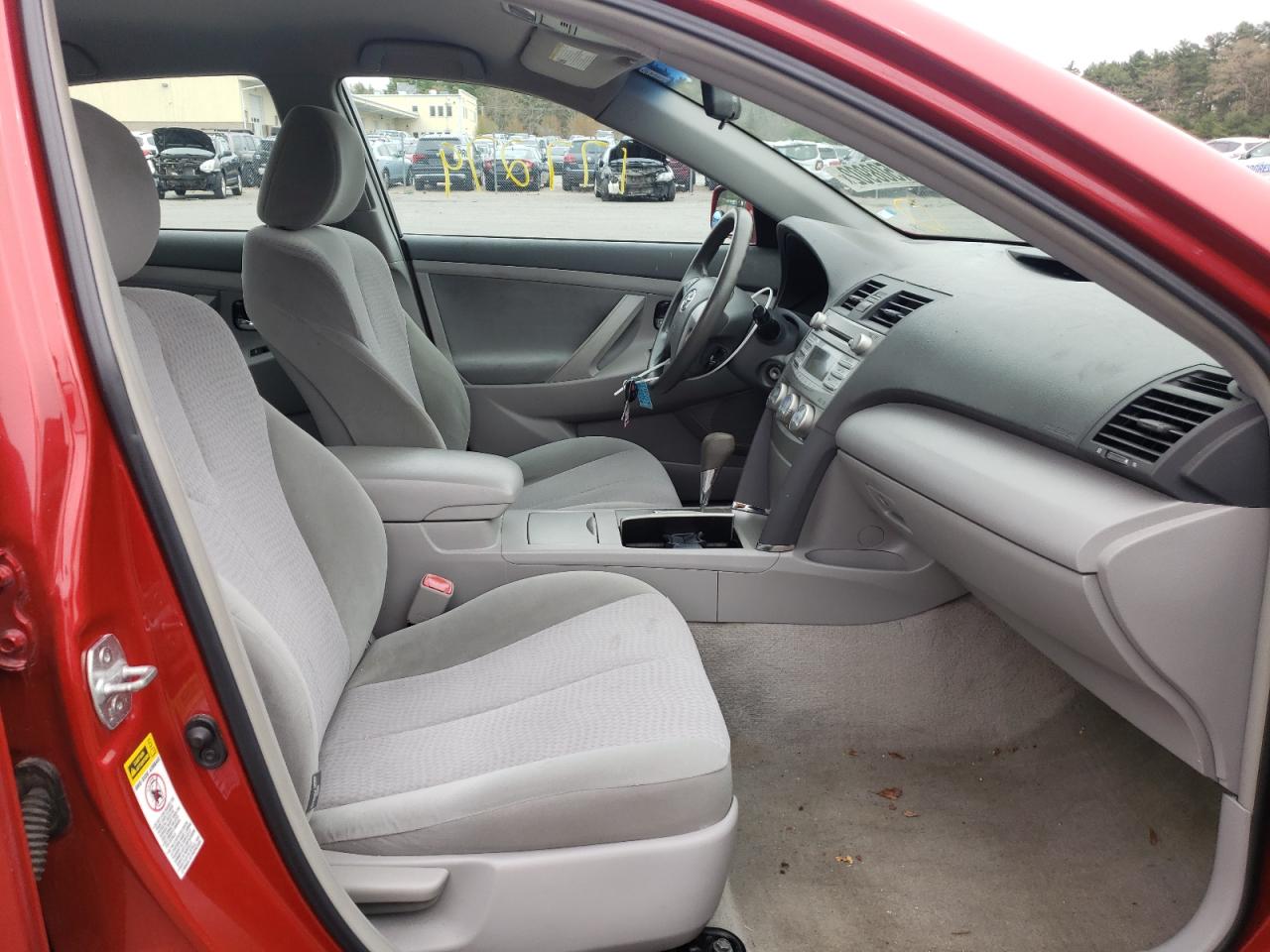Photo 5 from auction – 2010 TOYOTA CAMRY BASE with VIN 4T1BF3EK4AU025041