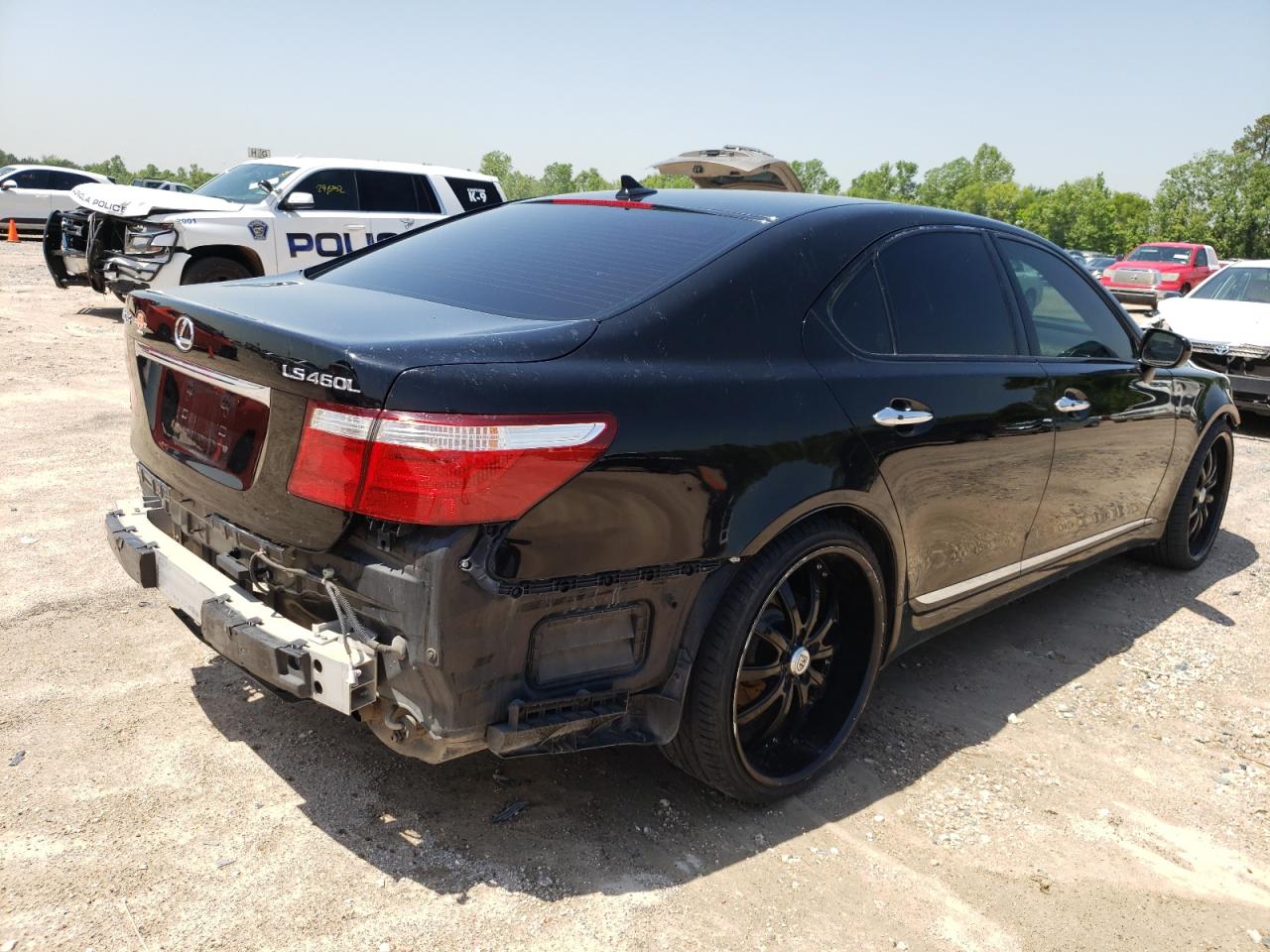 Photo 17 from auction – 2007 LEXUS LS 460 with VIN JTHBL46F975016020