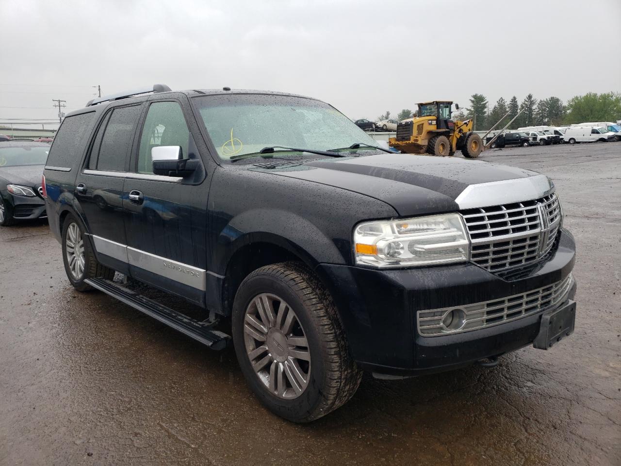 LINCOLN NAVIGATOR 2008 with VIN 5LMFU28578LJ18186 - Photo from auction
