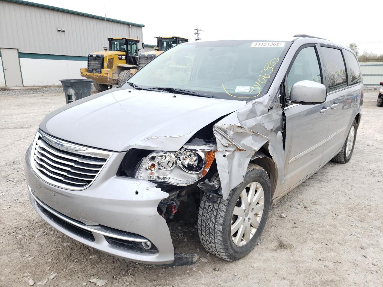Photo 2 from auction – 2014 CHRYSLER TOWN & COU with VIN 2C4RC1BG6ER387150