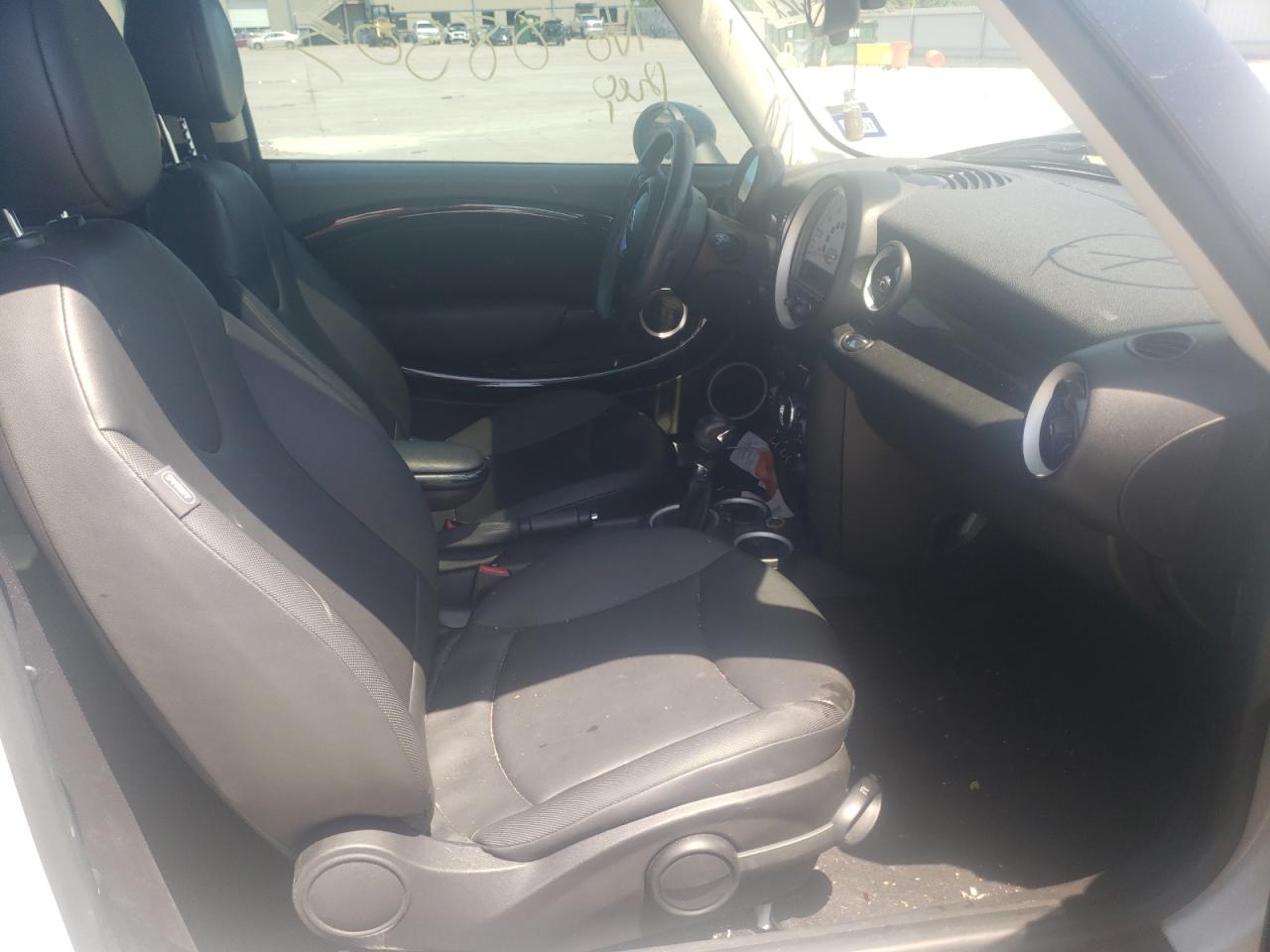 Photo 5 from auction – 2013 MINI COOPER with VIN WMWSU3C51DT688095