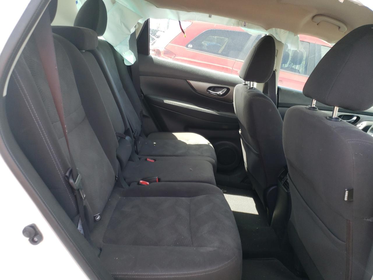 Photo 6 from auction – 2016 NISSAN ROGUE with VIN KNMAT2MV3GP668535