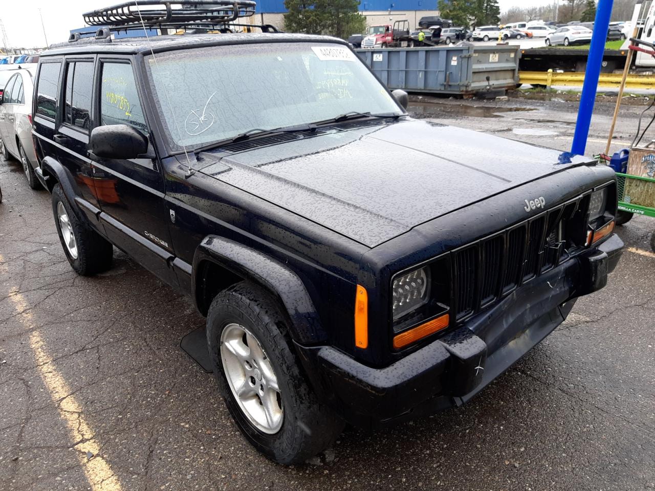 JEEP CHEROKEE S 2001 with VIN 1J4FF48S01L600288 - Photo from auction