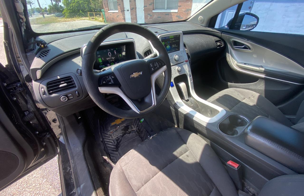 Photo 9 from auction – 2013 CHEVROLET VOLT with VIN 1G1RA6E48DU109204
