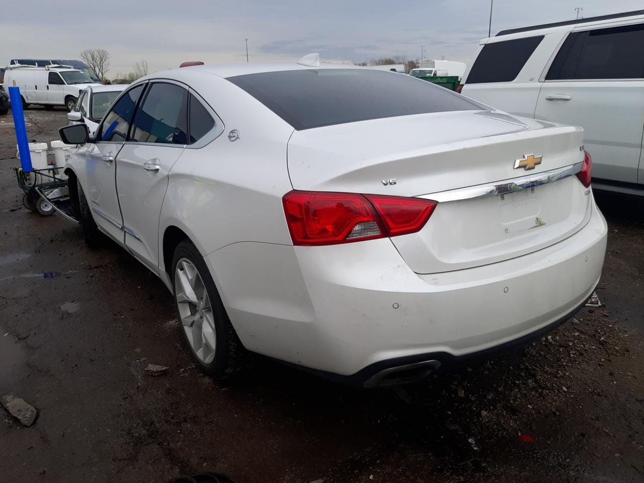Photo 3 from auction – 2017 CHEVROLET IMPALA PRE with VIN 2G1145S3XH9198285