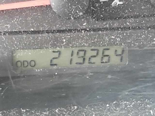 Photo 8 from auction – 2004 TOYOTA CAMRY LE with VIN 4T1BE32K54U802256