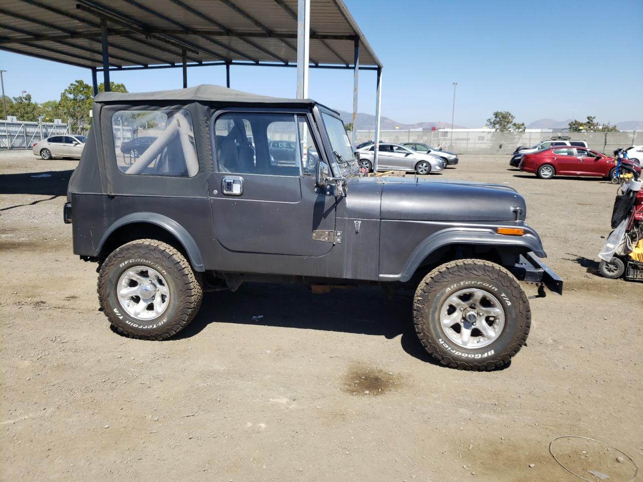 Photo 9 from auction – 1985 JEEP JEEP CJ7 with VIN 1JCCM87E7FT080565