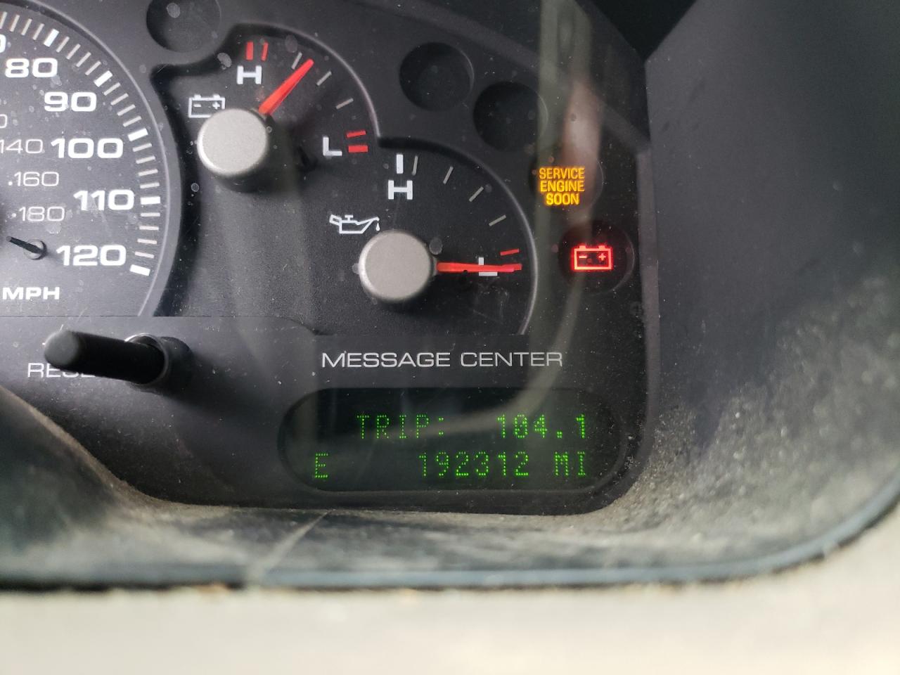 Photo 8 from auction – 2003 FORD EXPLORER E with VIN 1FMZU74W33ZA19527