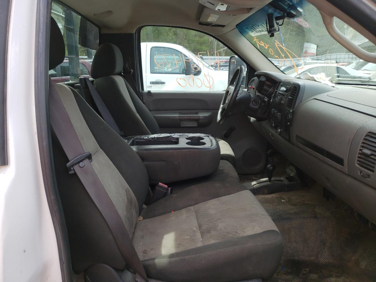 Photo 5 from auction – 2009 GMC SIERRA K25 with VIN 1GTHK44K09E138797