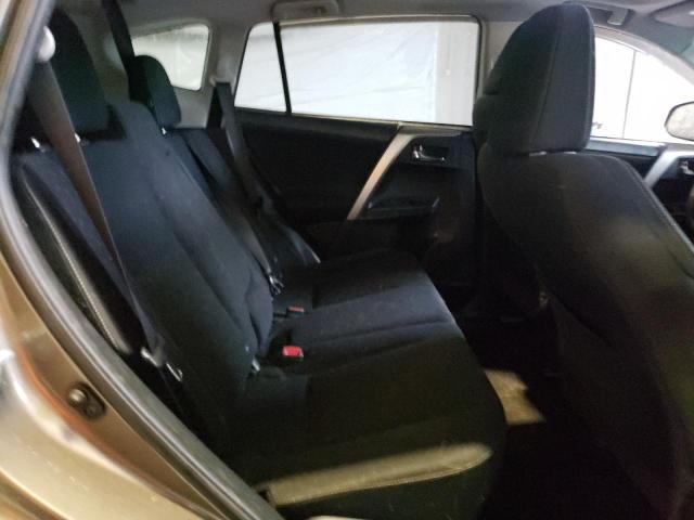 Photo 6 from auction – 2015 TOYOTA RAV4 XLE with VIN JTMRFREV1FD135861