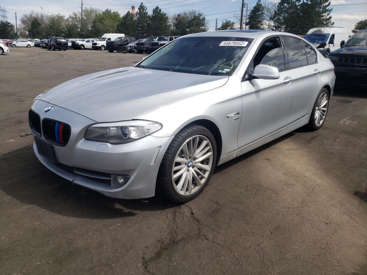 Photo 2 from auction – 2011 BMW 550 XI with VIN WBAFU9C58BC785490