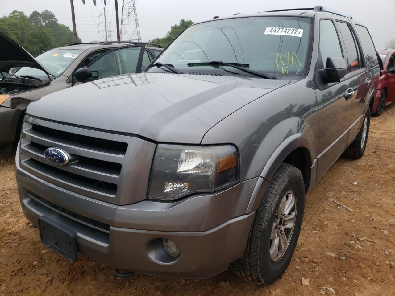 Photo 2 from auction – 2010 FORD EXPEDITION with VIN 1FMJU2A53AEA42838