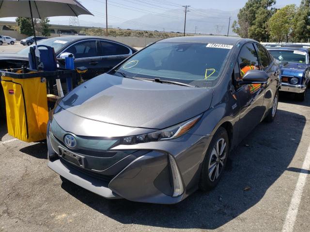 Photo 2 from auction – 2018 TOYOTA PRIUS PRIM with VIN JTDKARFP8J3095339