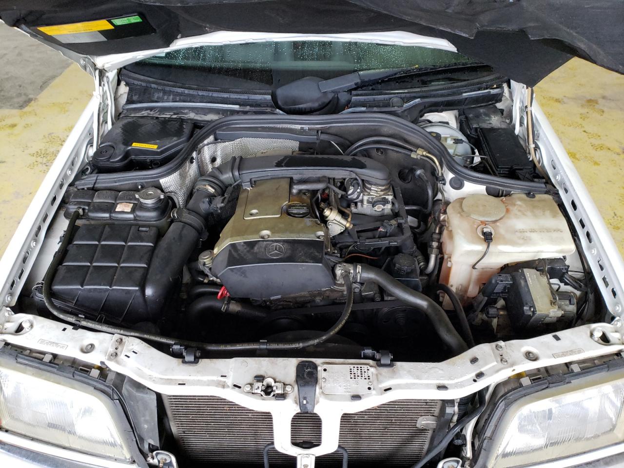 Photo 7 from auction – 1997 MERCEDES-BENZ C230 with VIN WDBHA23D3VA46502
