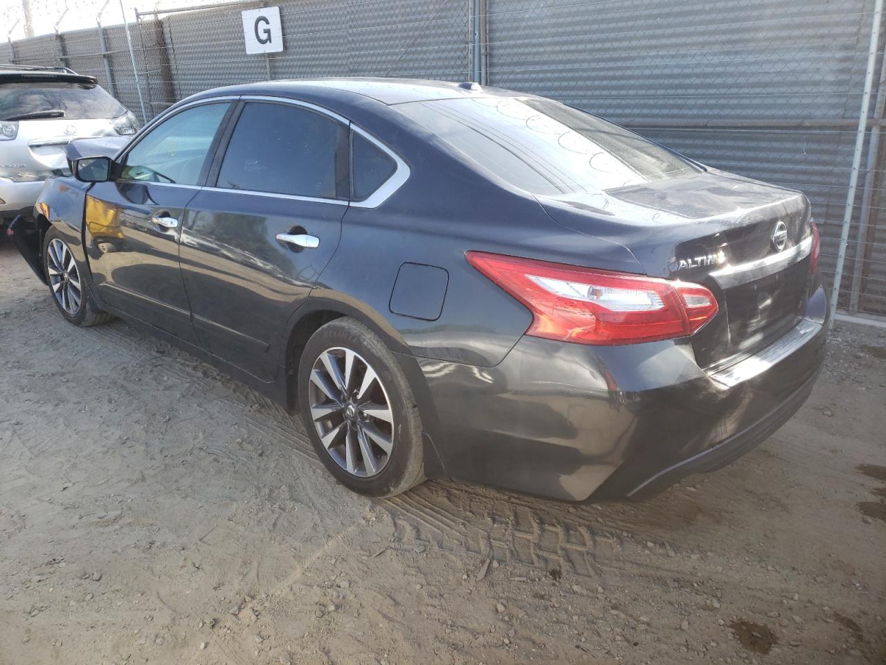 Photo 3 from auction – 2016 NISSAN ALTIMA 2.5 with VIN 1N4AL3APXGC217384