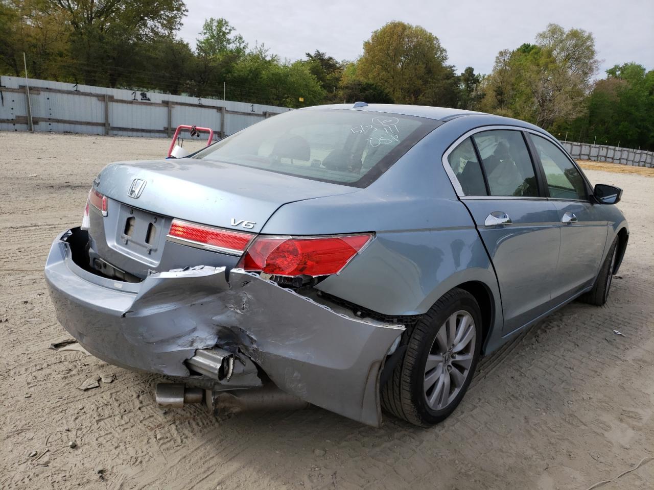 Photo 4 from auction – 2011 HONDA ACCORD EXL with VIN 1HGCP3F83BA011368