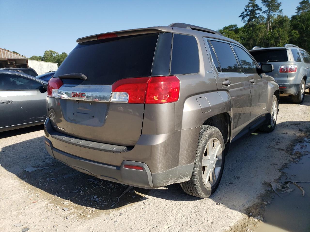 Photo 4 from auction – 2011 GMC TERRAIN SL with VIN 2CTALSECXB6333489