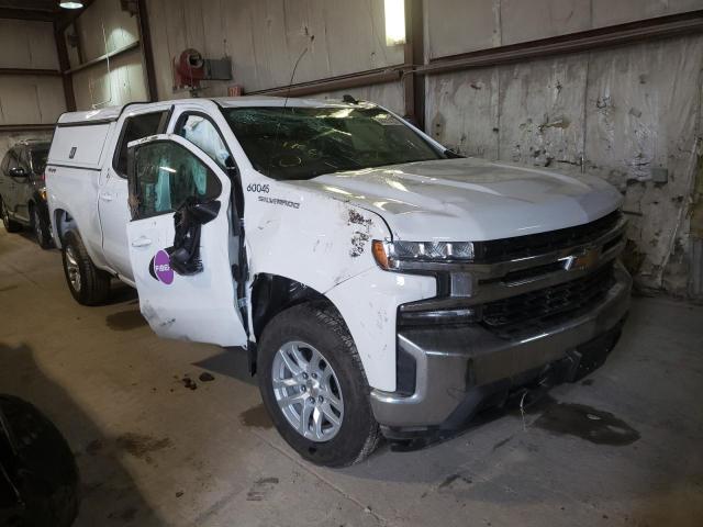 CHEVROLET SILVERADO 2021 with VIN 1GCUYDED2MZ360045 - Photo from auction